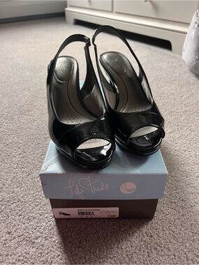 Life Stride Black Patent Peep-Toe Slingback Heels